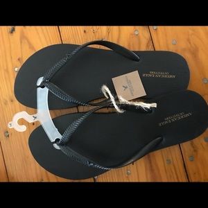 American Eagle Sandals